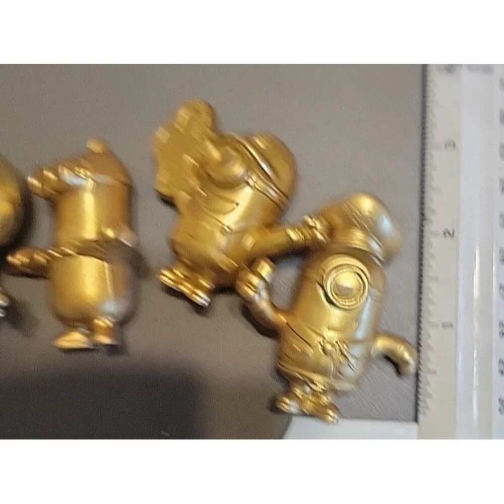 Despicable‎ Me Minions Lot Gold Figures Golden McDonalds